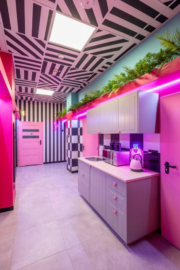 ורוצלב Vice City Hostel מראה חיצוני תמונה