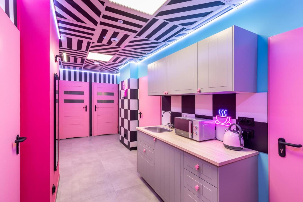 ורוצלב Vice City Hostel מראה חיצוני תמונה